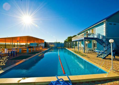 Hotel Complex Glafirovkaland