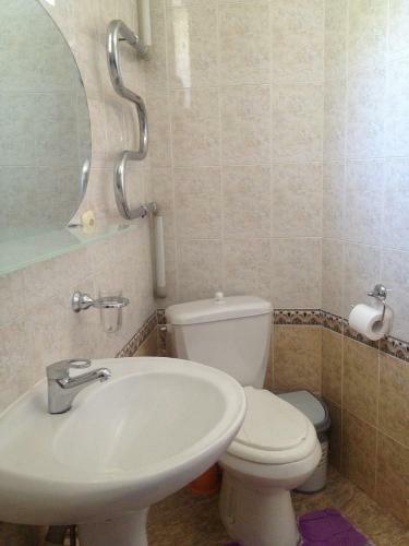 Hostal Guest House Na Pervomayskoy