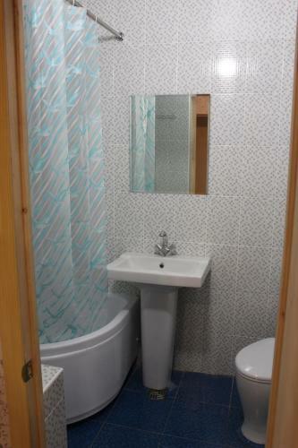 Hostal Guest House Komsomolskiy