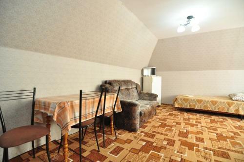 Hostal Guest House Kristiel