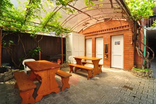 Hostal Guest House Kristiel