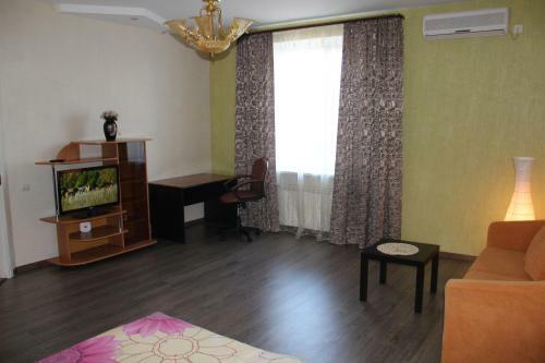 Apartment On Alleye Geroyev