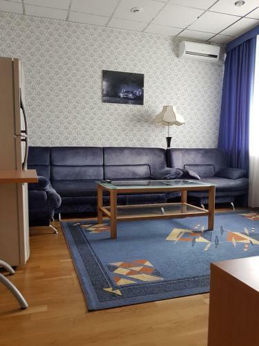 Hotel 007