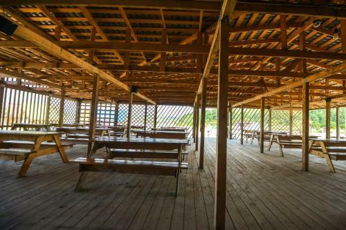 Holiday Park Belyye Peski