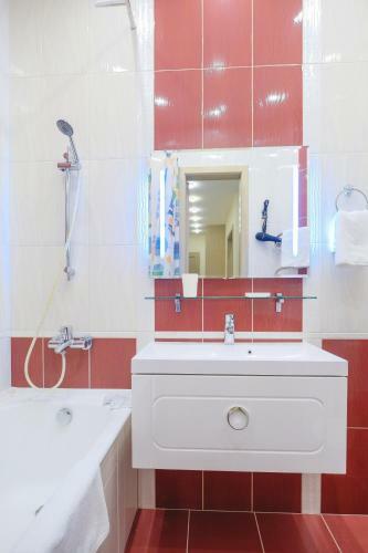 Apart Petrovskie On Kartashova 29b