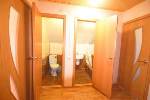 Hostal Guest House On Shevchenko 246a