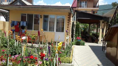 Hostal Guest House U Marusi