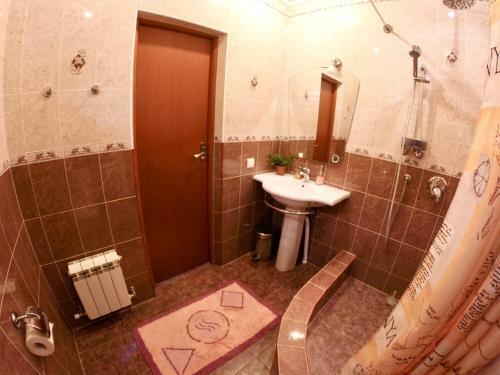 Hostal Gostevoj Dom Na Leselidze