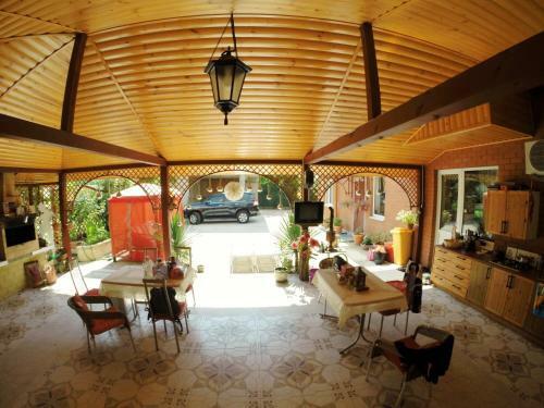 Hostal Gostevoj Dom Na Leselidze