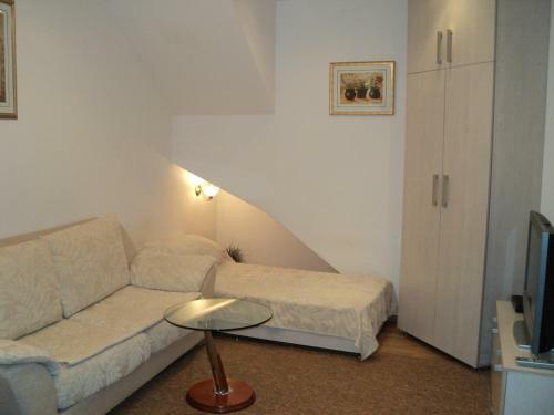 Hostal Guest House Valentino