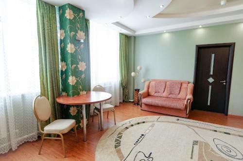 Hotel Pyaterochka Lux