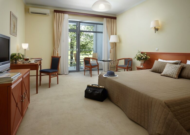 Hotel Velich Country Club