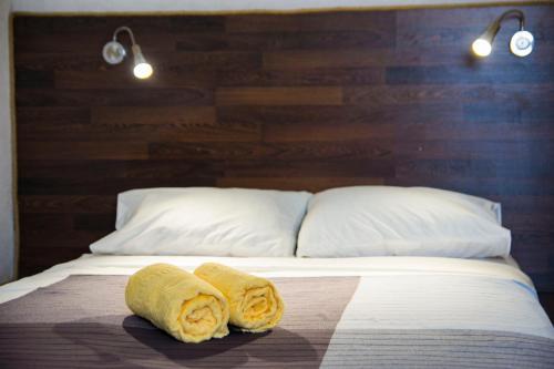 Rent-?????? Apartment On 25 Let Oktyabrya 11