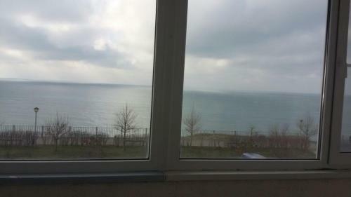Apartment With Sea View On 40 Let Pobedy 15/1