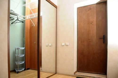 Apartamento April On Kommunisticheskaya 77/2