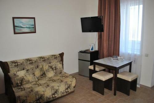 Hostal Karmen Guest House