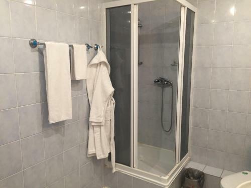Sharya Hotel