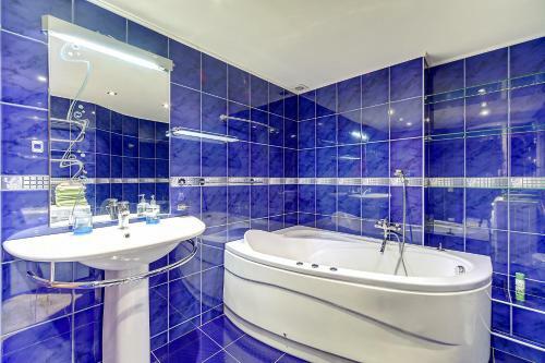 Apartamento Sutkipeterburg Nevsky Prospekt 65