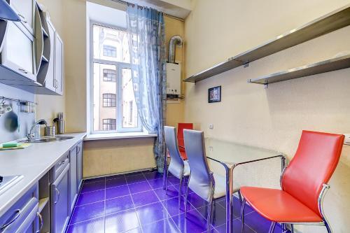 Apartamento Sutkipeterburg Nevsky Prospekt 65