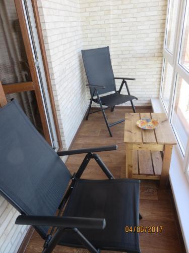 Apartment On Khalturina 11