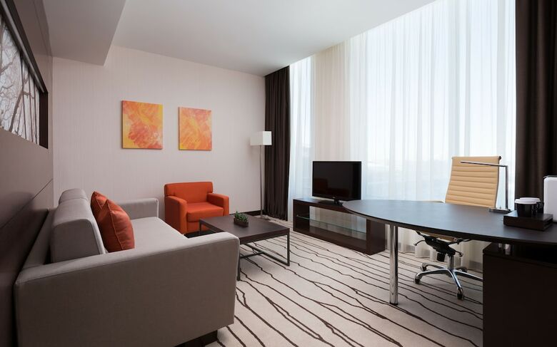 Doubletree By Hilton Moscow - Vnukovo Airport Hotel