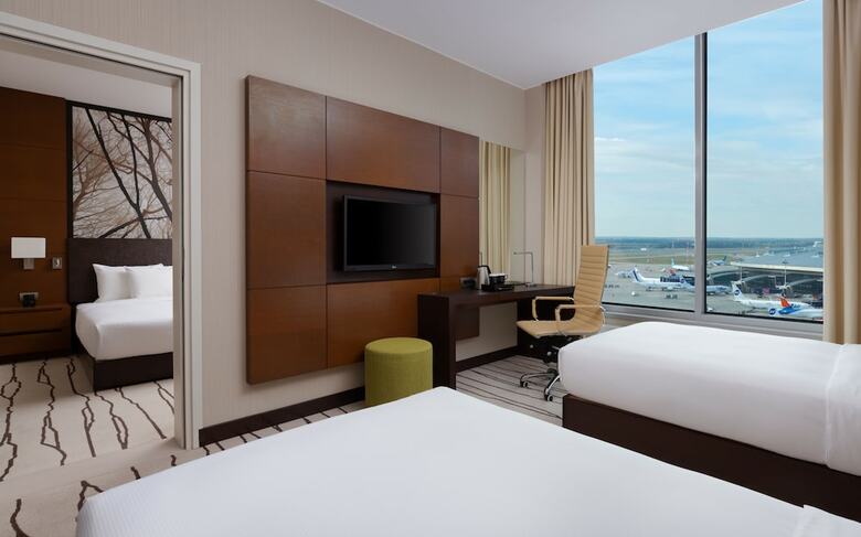 Doubletree By Hilton Moscow - Vnukovo Airport Hotel