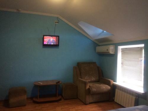 Hotel Na Nezhdanovoy 13