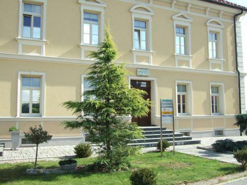 Albergue Rooms Vila Jurka