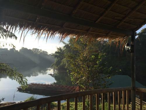 Hotel Mek Kiri Riverkwai Resort
