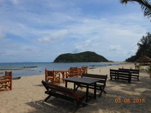 Hotel Mae Haad Beach View Resort