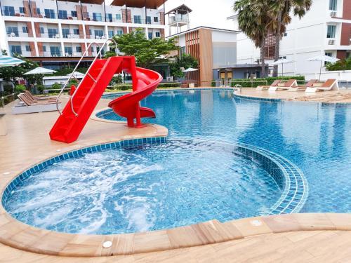 Saint Tropez Beach Resort Hotel