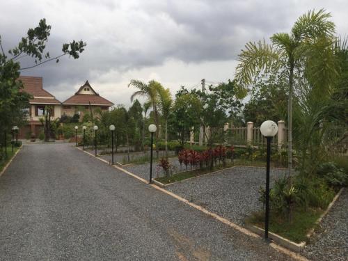 Hotel Resotel Baan Sanook