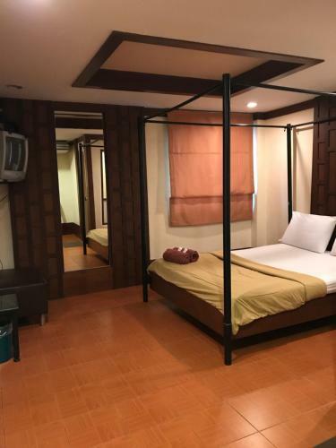 Motel Paradise Inn Chonburi