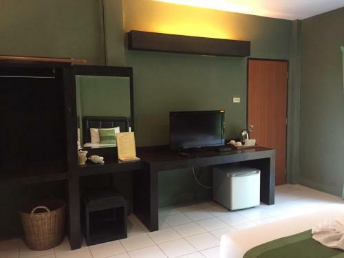 Hotel Aurora Resort Kanchanaburi