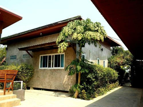 Hotel Nawiengkaeriverview Resort