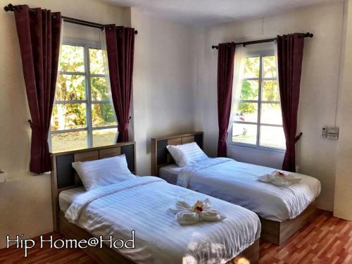 Hotel Hip Home At Hod