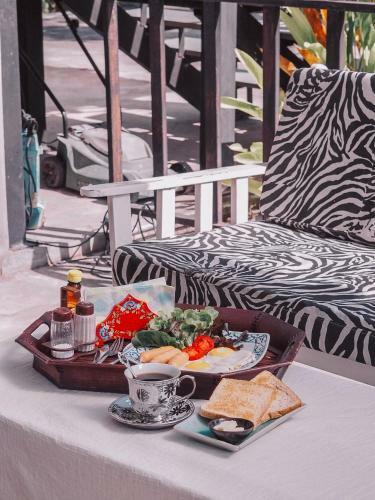 Hotel Hip Home At Hod