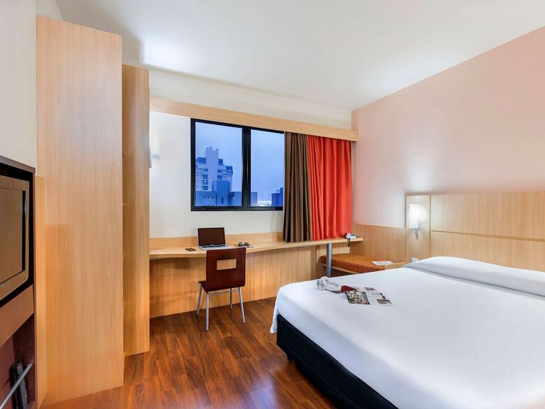 Hotel Ibis Curitiba Shopping