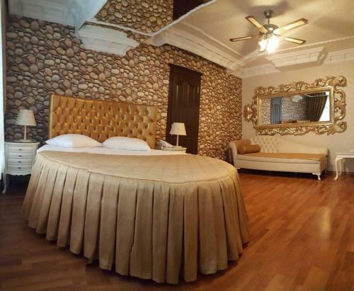 Hotel Zar?na But?k Otel
