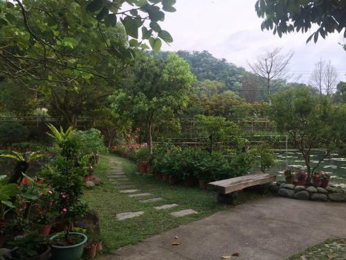 Yu Ho Yuan Lesiure Homestay