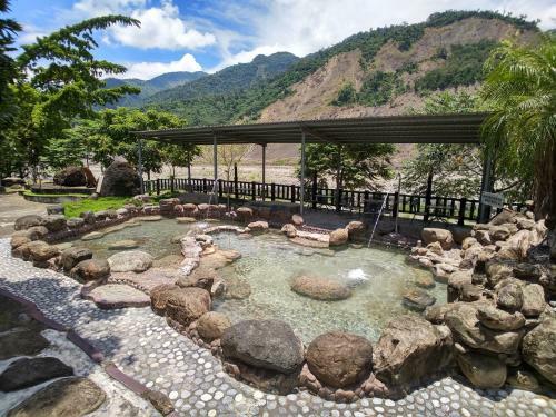 Fun Chen Resort Hotel