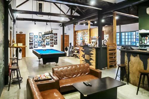 Pisces Youth Hostel