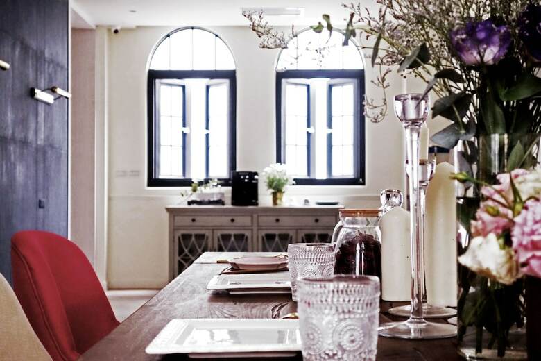Bed & Breakfast Madam's Mansion Homestay