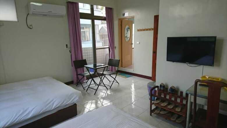 Bed & Breakfast Garden Hostel