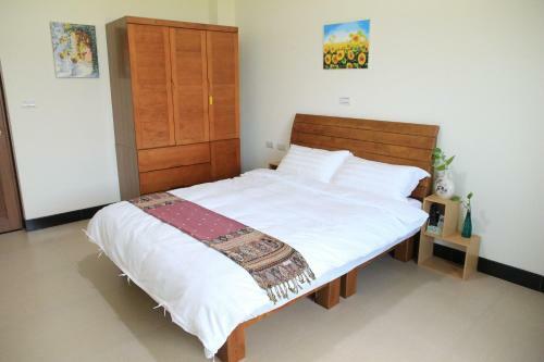 Ancient Official Road Homestay