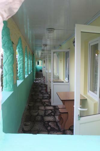 Hostal Arbuz Guest House