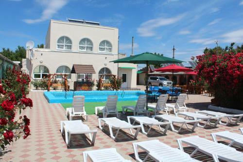 Hostal Arbuz Guest House