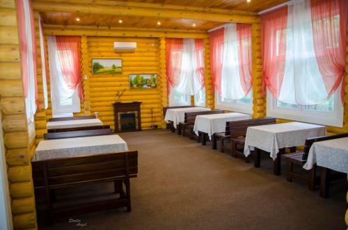 Family Hotel Vremena Goda