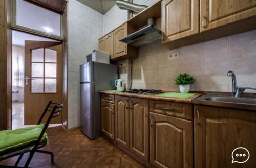 Apartment Near Opera On Horodotska 11