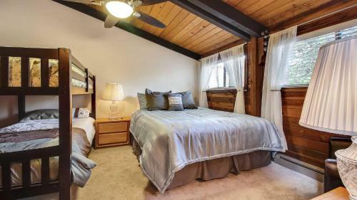 Muskrat 2 Three-bedroom Home